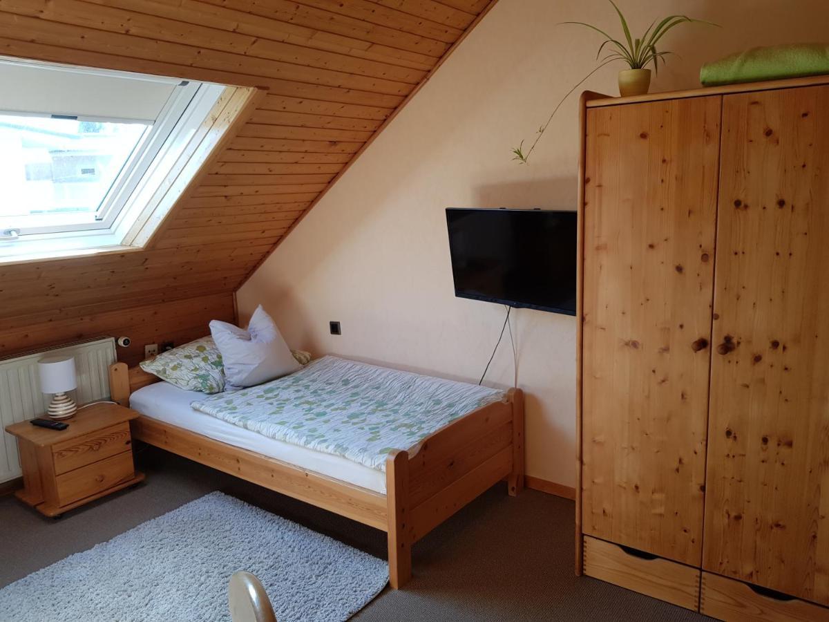 Gaestezimmer Aschenbrenner Bad Rodach Exterior photo